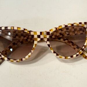 MACHETE- Suzy tortoise checkered cateye sunglasses, sunnies